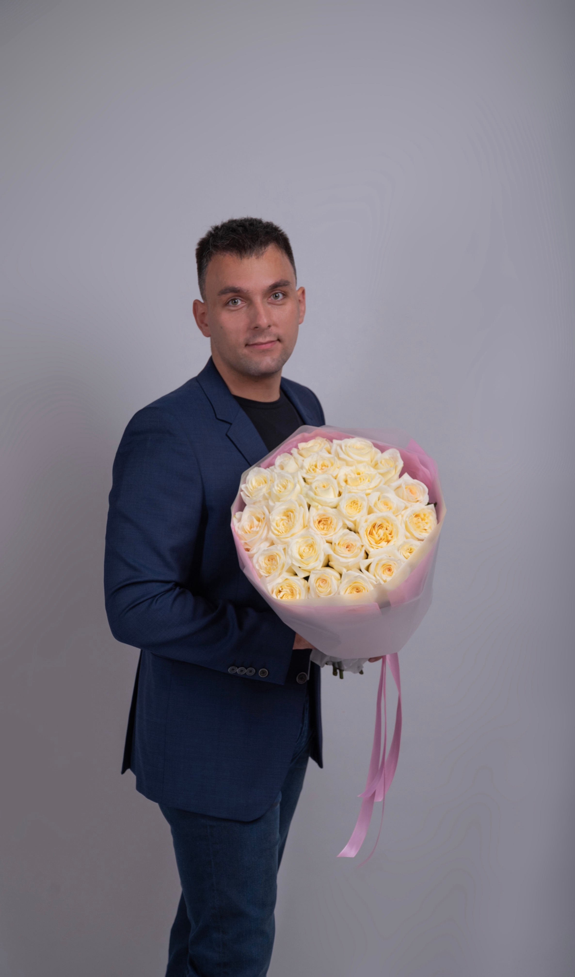 Букет с белыми Розами