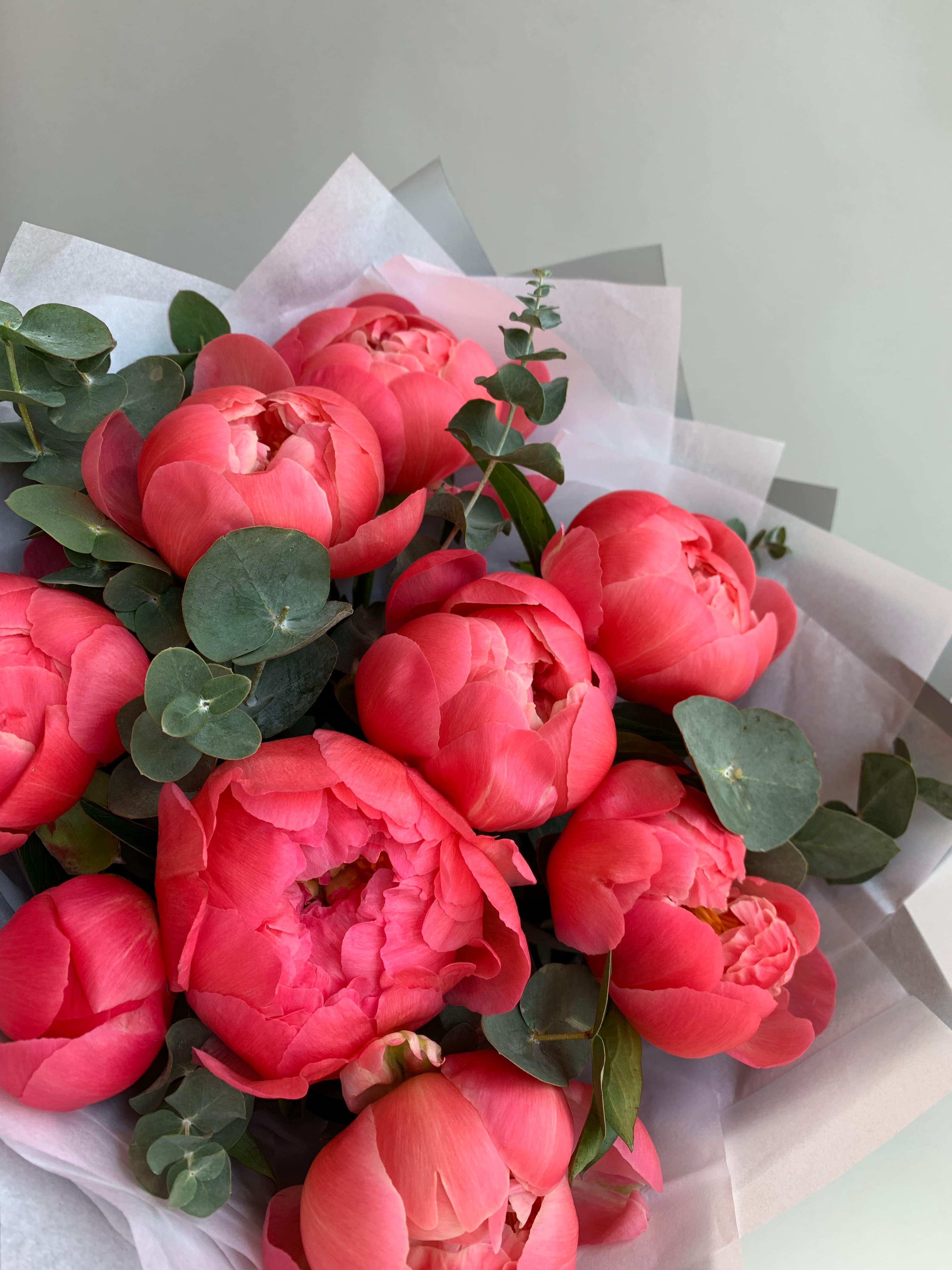 Почему жители Долгопрудного выбирают Vita Flowers — свежесть, удобство и забота о каждом букете